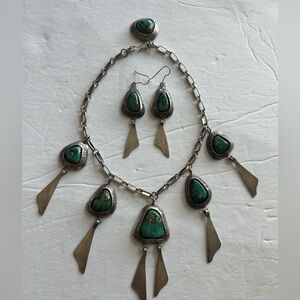 Elegant Silver and Green Jewelry Set